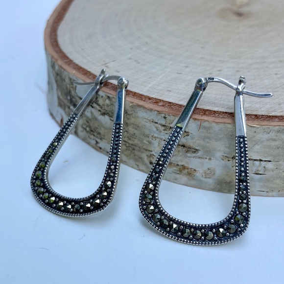 Boma sterling silver and marcasite hoop earrings - Picture 2 of 3